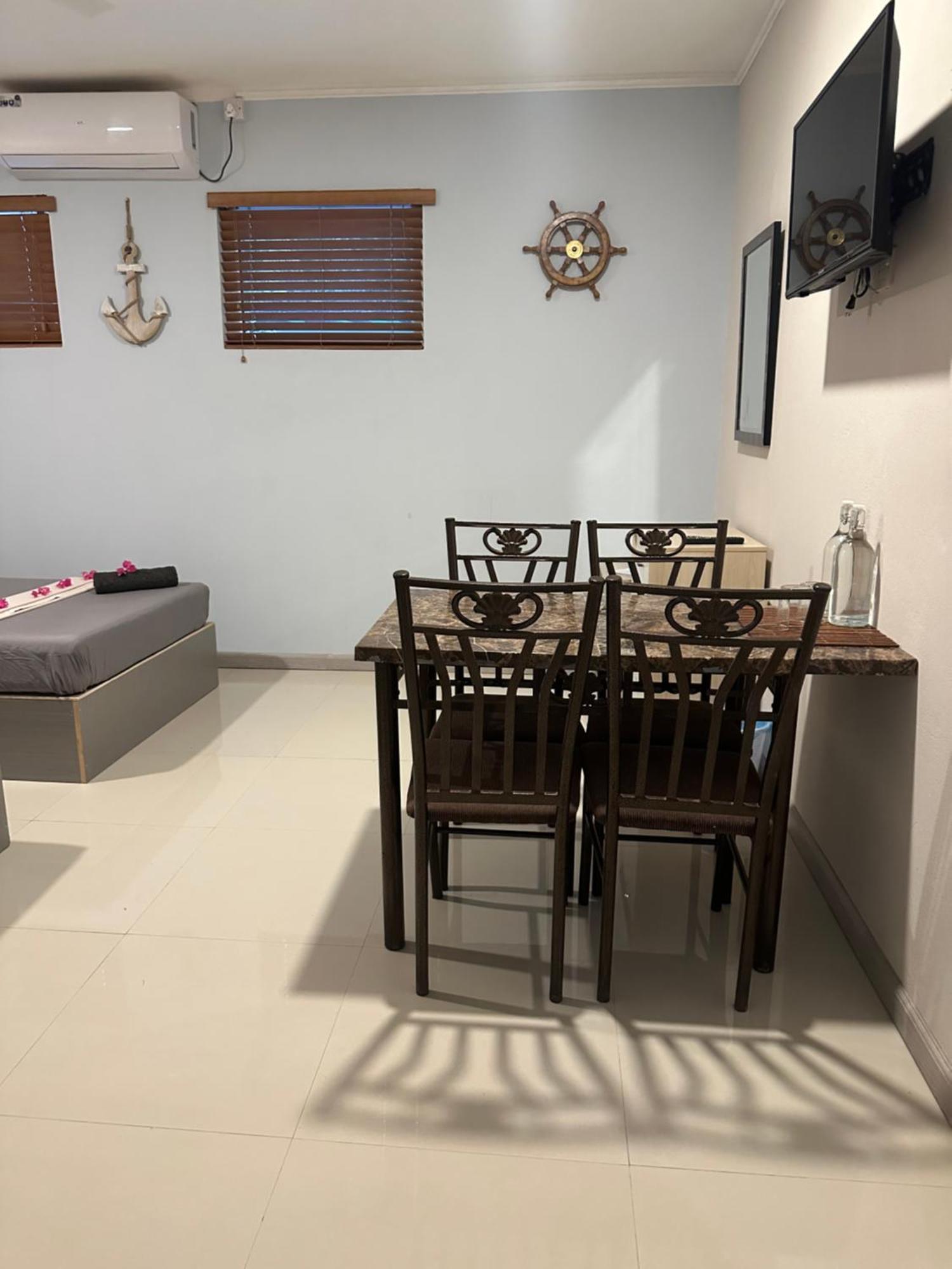 Dive Villa Thoddoo Bagian luar foto