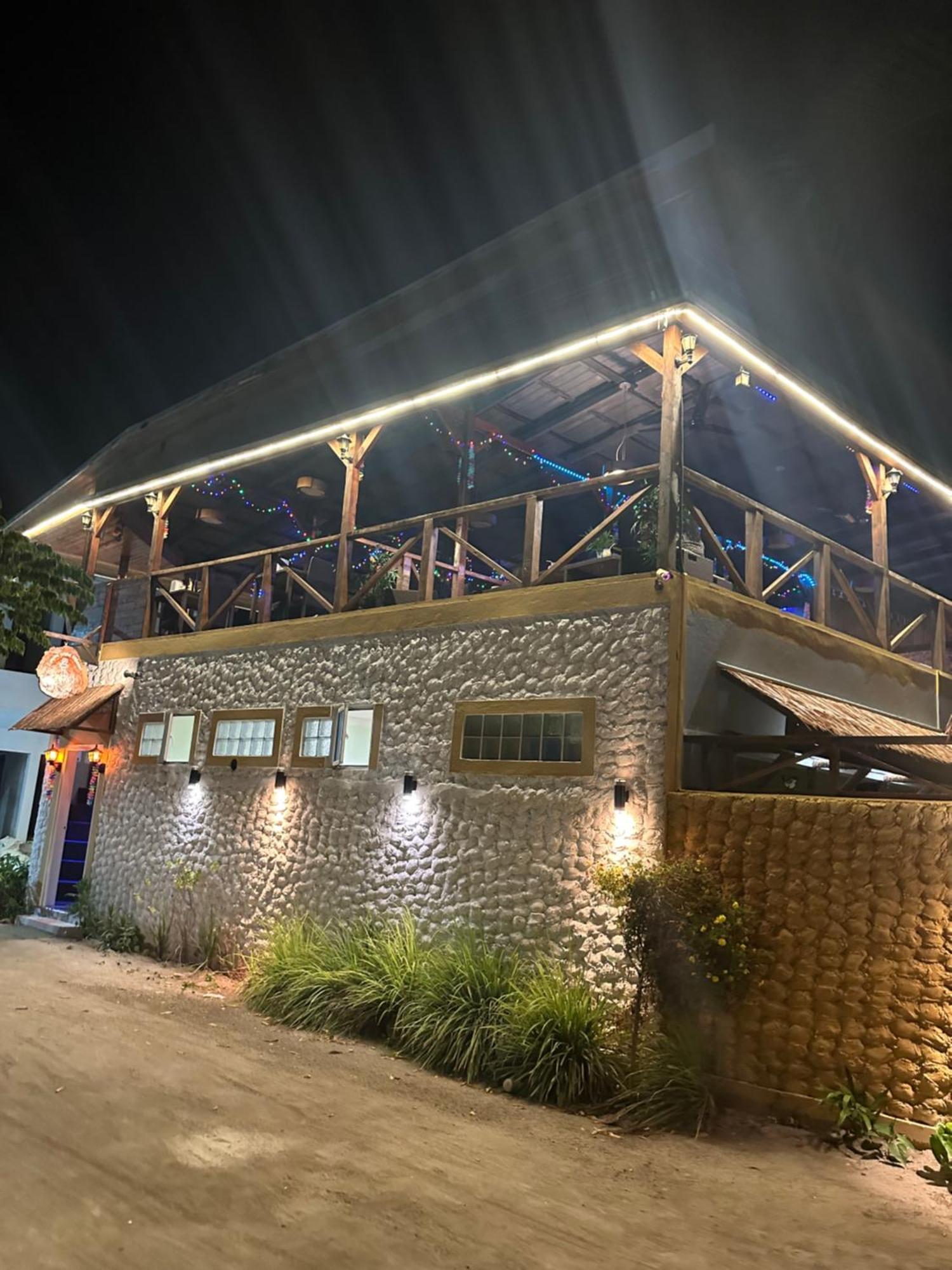 Dive Villa Thoddoo Bagian luar foto